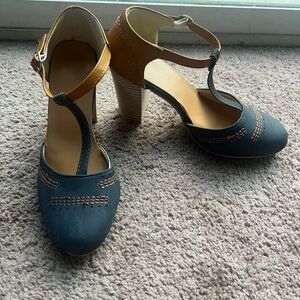 Womens T-Strap High Heel Cushioned Insole Brown/Blue Sz EUR 35